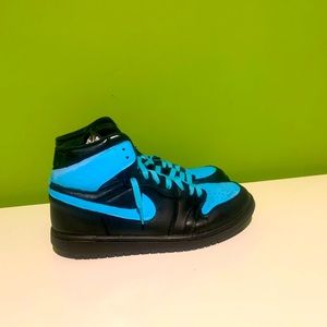 Jordan 1 High (Customs)